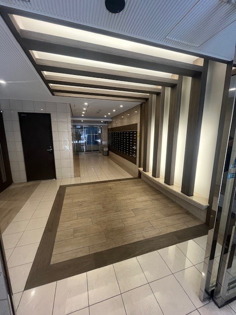 【エントランス】