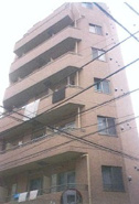 アイディウエノスリーの画像