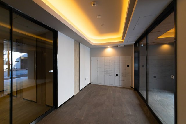 【エントランス】