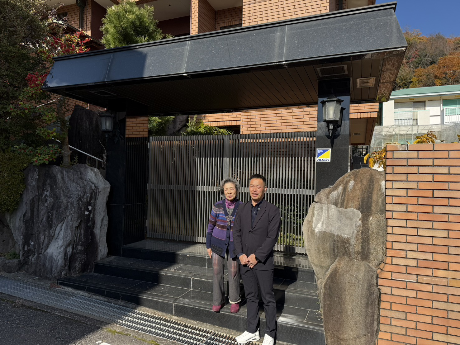朝から来店4連続合間に反響・商談・買付・ローン対応でてんてこ...の画像