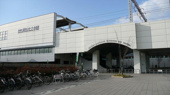 尼崎センタープール前近辺の画像