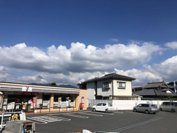 コンビニエンスストア セブンイレブン 広島川内5丁目店
