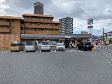 コンビニエンスストア セブンイレブン 広島中須店
