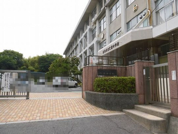 中学校 仁方中学校