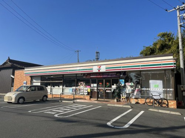 コンビニエンスストア セブンイレブン 東広島八本松東店