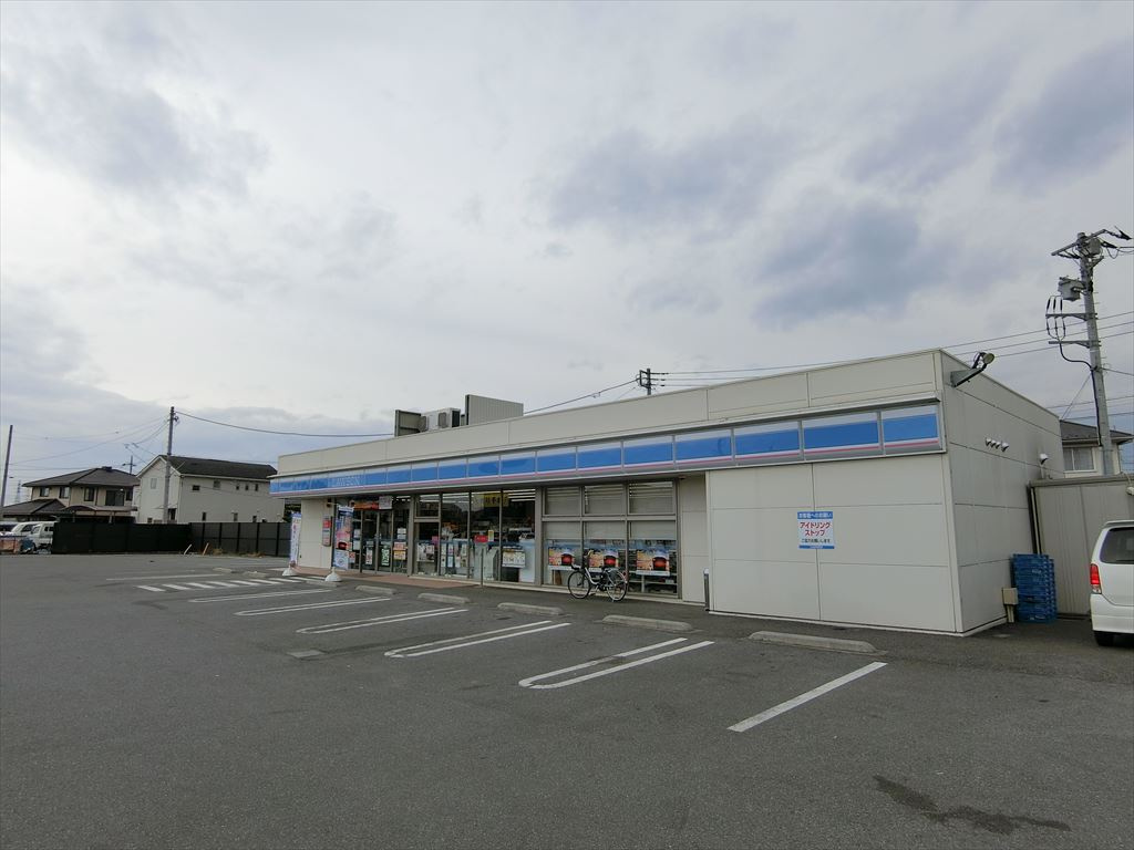 ローソン 甲斐大垈店