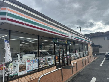 コンビニエンスストア セブンイレブン 広島安浦北店