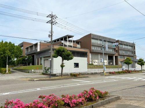 かほく市立河北台中学校