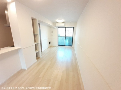 こちらのリビングで趣味の時間をお楽しみください