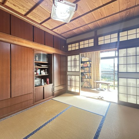 白銀売家【和室】