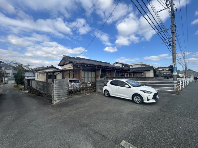 白銀売家【外観】