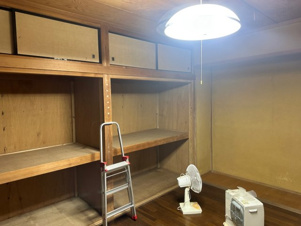 つくばみらい市山王新田【和室】二間分の押入がありたっぷり収納できます