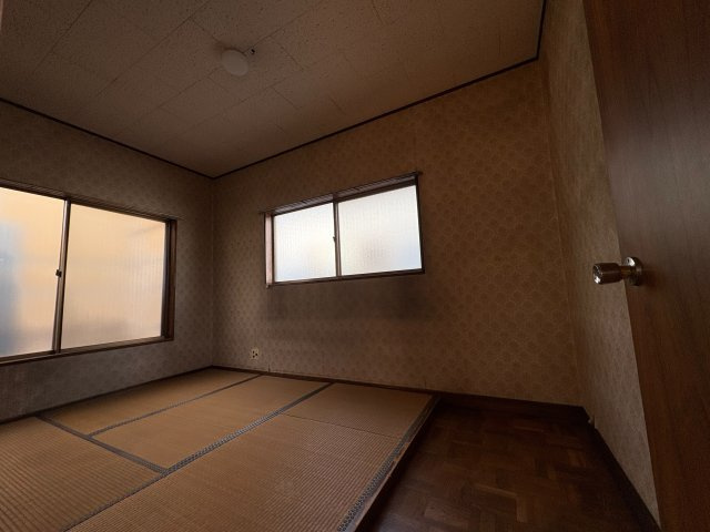 西保木間１丁目【和室】