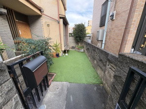 西保木間１丁目【庭つき】庭付きの物件です