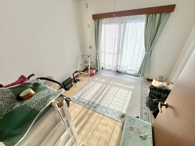 グランステージ勝沼【洋室】