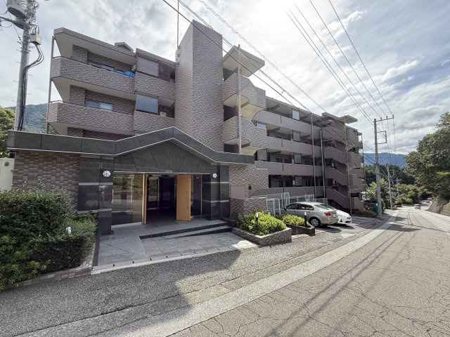 グランステージ勝沼【外観】