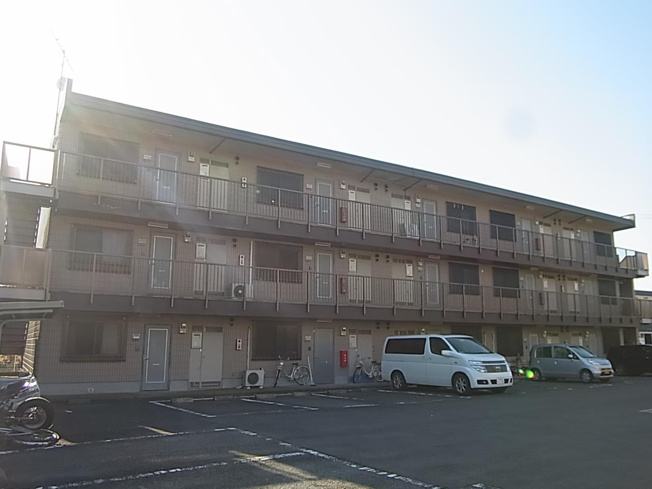 駐車場1台無料です。