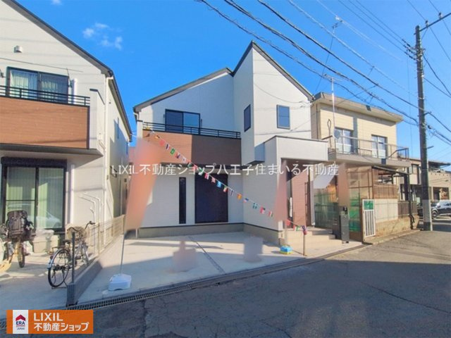 日野市日野本町4丁目27-8 新築【仲介手数料無料】【外観】外構工事が完了いたしました！内覧も可能ですので、ぜひお問い合わせください。