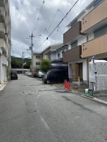 S40690-養徳【前面道路含む現地写真】