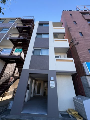 Amax梅島【外観】きれいな外観です