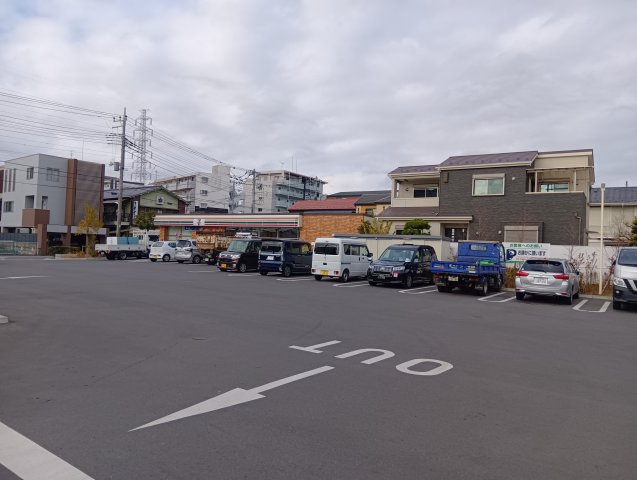 MIJ西新井大師【その他】近くにコンビニがあります