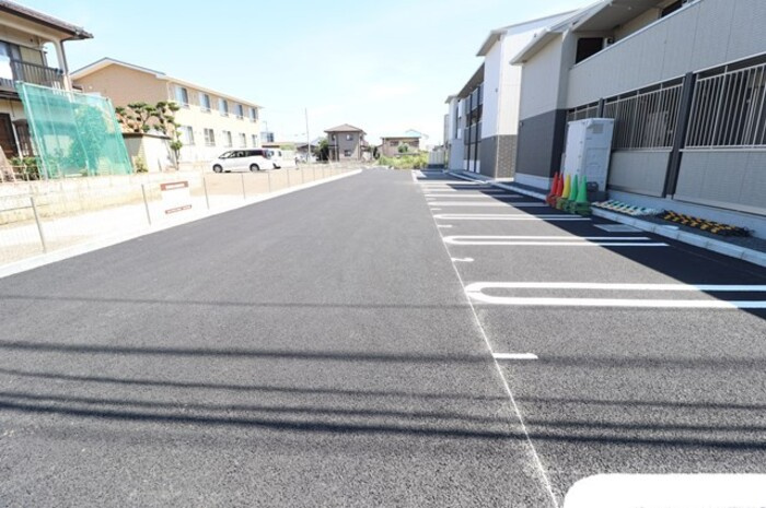アマーテ姫子 A棟【駐車場】駐車場