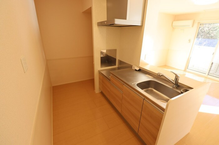 カーサＲ・Ｔ Ａ【キッチン】対面キッチン