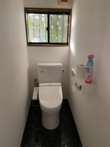 見沼区中川戸建【トイレ】