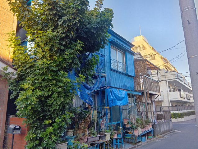 足立区栗原４丁目【外観】南側道路に面しています