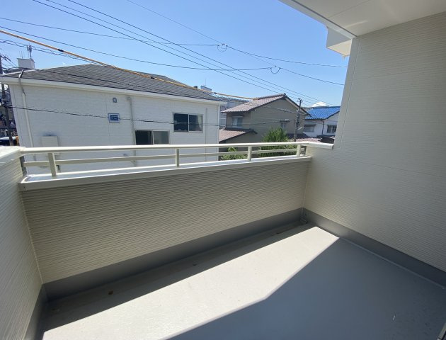 Adoble＋ 八幡西区永犬丸南町2丁目2期【バルコニー】用途多様なバルコニーです。（施工例）