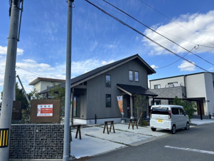 三橋町蒲船津売家【外観】木の質感豊かな高性能住宅。モデルハウスを特別販売！