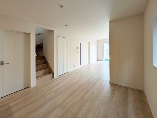 CRADLE GARDEN　小倉北区高坊第3【トイレ】温水洗浄便座のノズルが自動洗浄されるのでいつも清潔です。