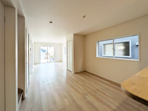 CRADLE GARDEN　小倉北区高坊第3【トイレ】機器の凹凸を少なくし、お手入れをしやすくしています。