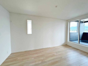 CRADLE GARDEN　小倉北区高坊第3【洋室】洋室、どんなインテリアにも合うシンプルなイメージです。（施工例）