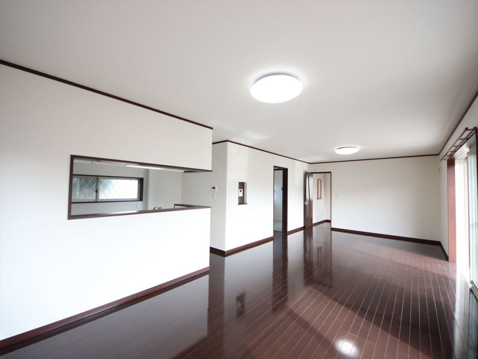 八王子市元八王子町2-3315-7 中古【仲介手数料無料】【居間・リビング】