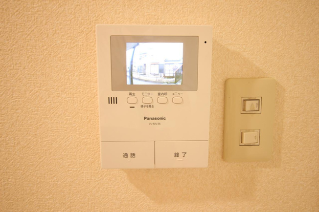 テレビモニターで顔確認できます◎