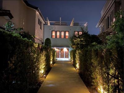 落ち着いたエントランスです