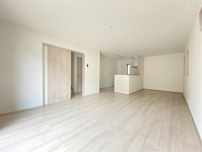 白基調のお部屋です