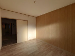 エコグリーンニュー大宮【洋室】