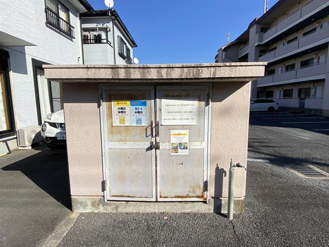 敷地内ゴミ置き場