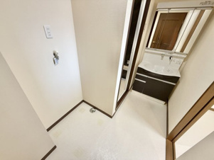 ラフィーネ甲府【洗面所】