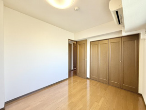 ラフィーネ甲府【洋室】