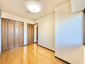 ラフィーネ甲府【洋室】