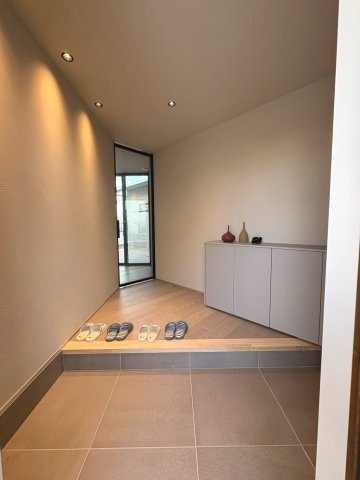 西京区上桂大野町【玄関】