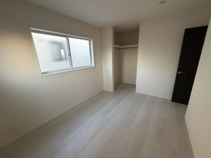 小牧市藤島町【洋室】