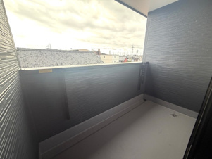 小牧市小牧原駅前【バルコニー】