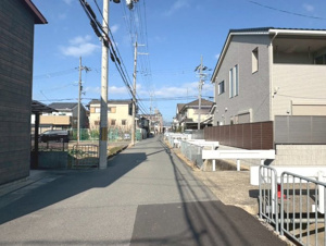 西京区川島三重町【前面道路含む現地写真】