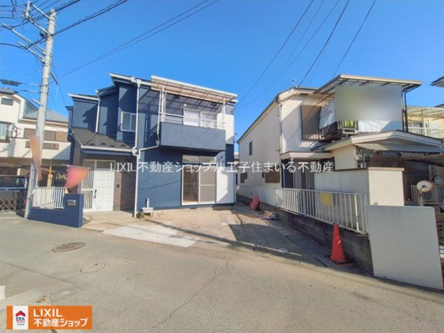 八王子市諏訪町473-14 中古【仲介手数料無料】【外観】モノトーンでまとめたツートンカラーのおしゃれな外観。内覧も可能ですので、ぜひお問い合わせください。