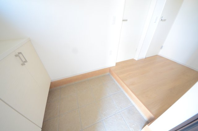 上賀茂本山1期11号地【玄関】