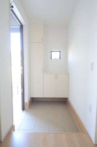 上賀茂本山1期11号地【玄関】